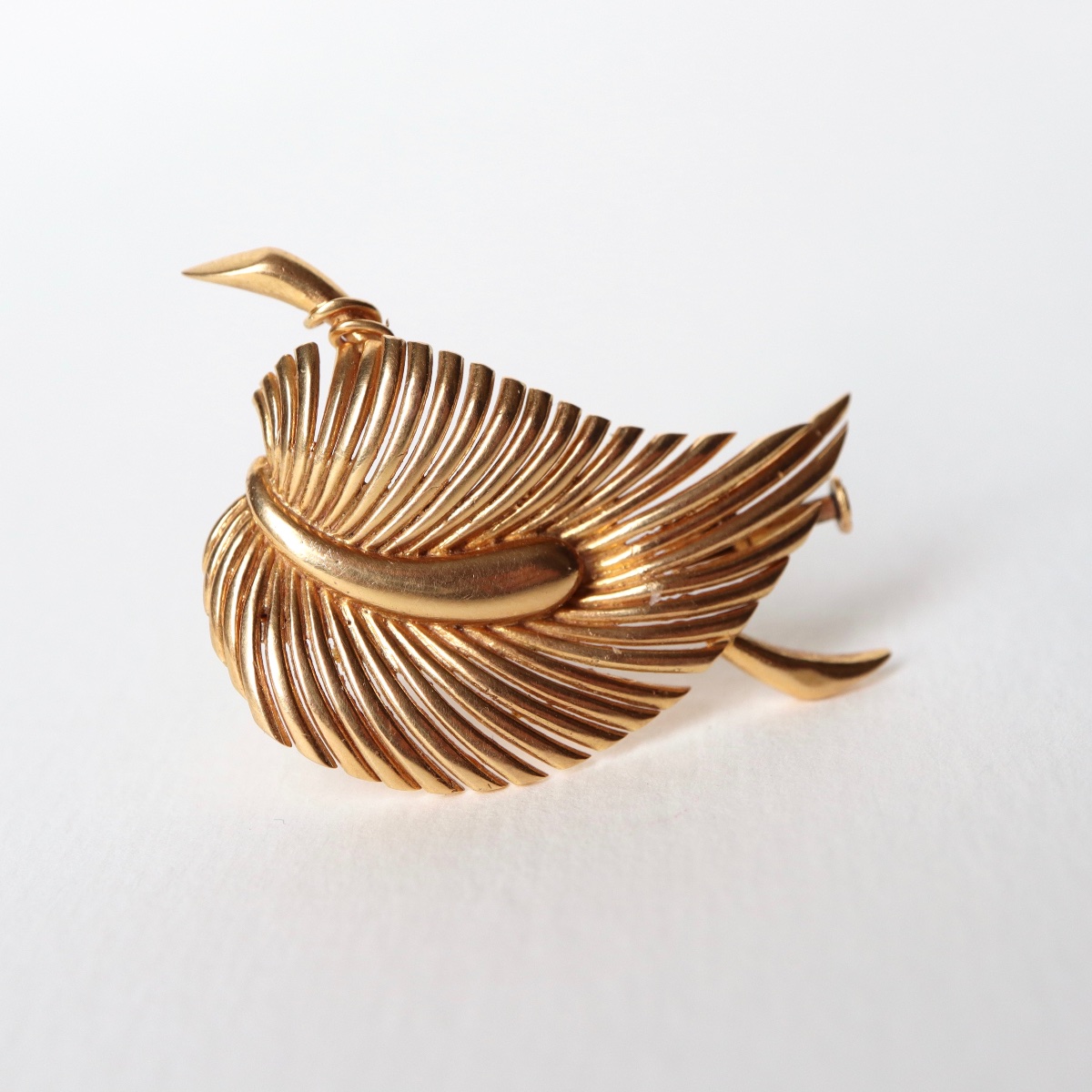 Gold Leaf Brooch 1960-photo-3