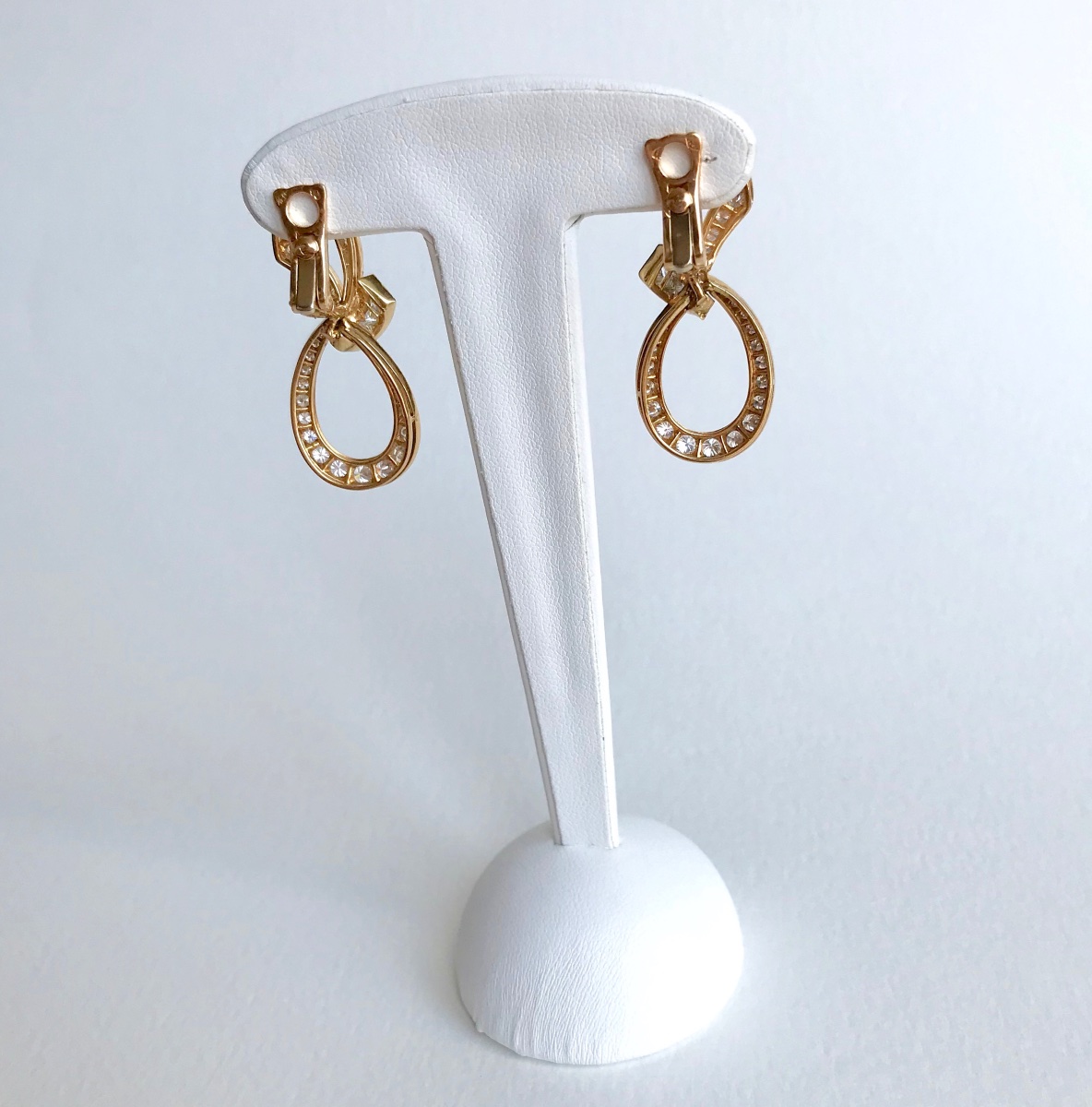 Boucheron Gold And Diamond Earrings-photo-3