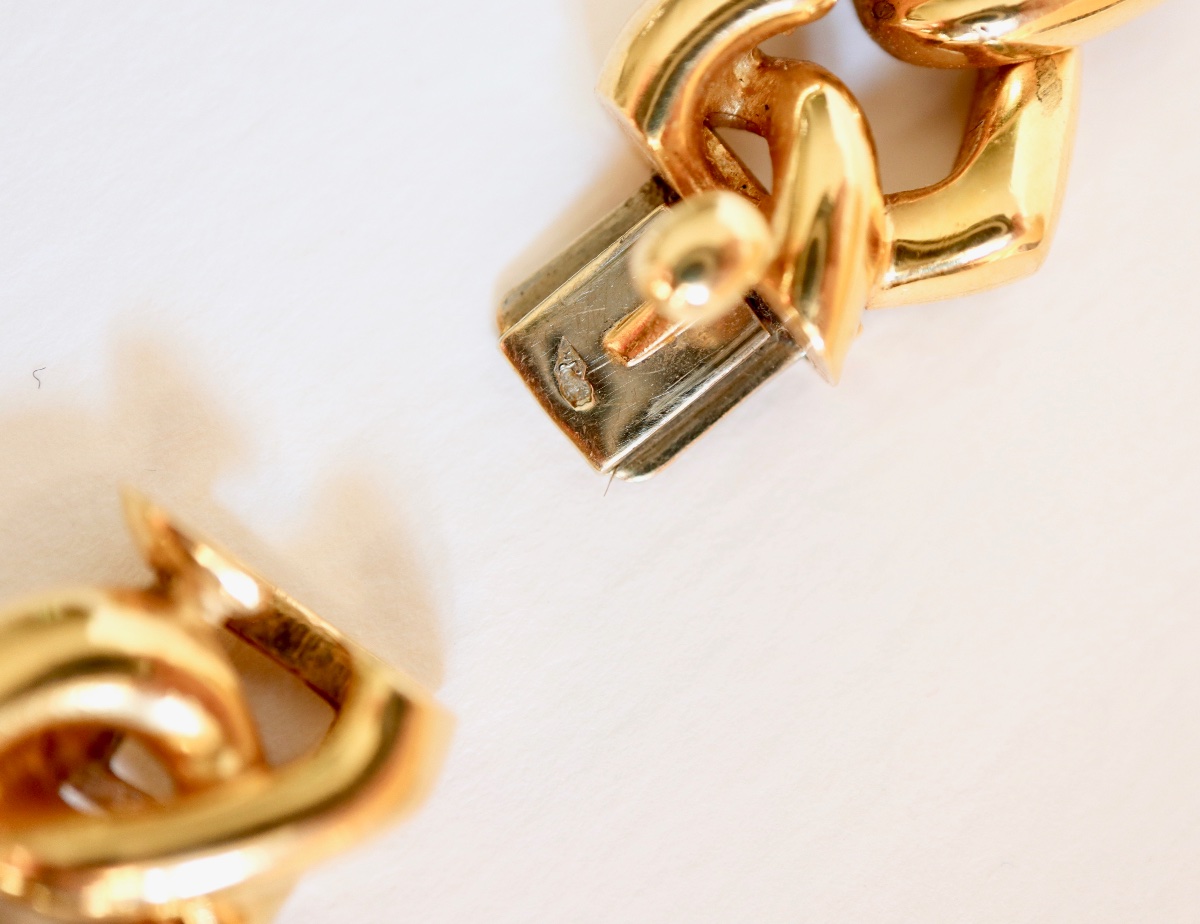 Chaumet Heart Necklace In 18-carat Yellow Gold-photo-3