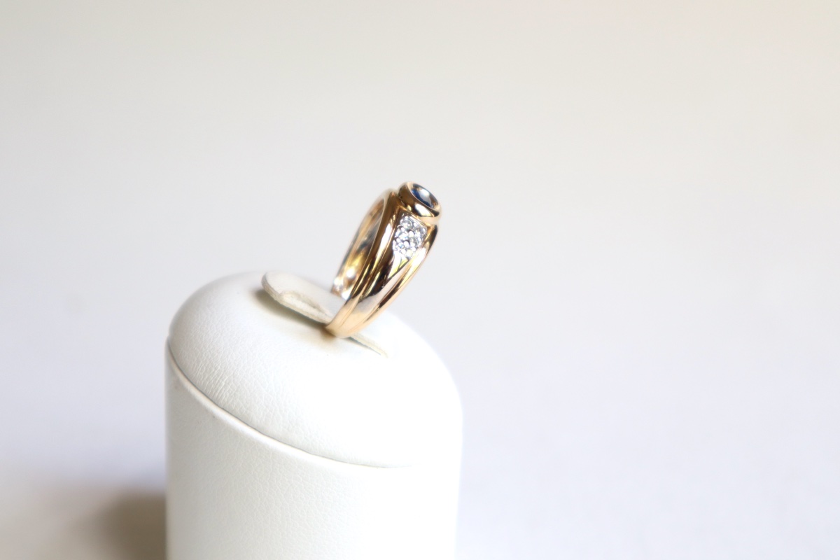 Bague jonc Saphir et diamants-photo-2