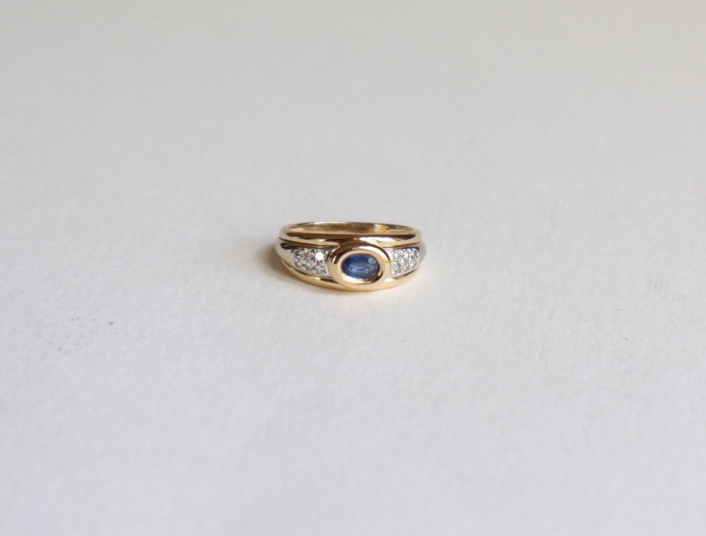 Bague jonc Saphir et diamants