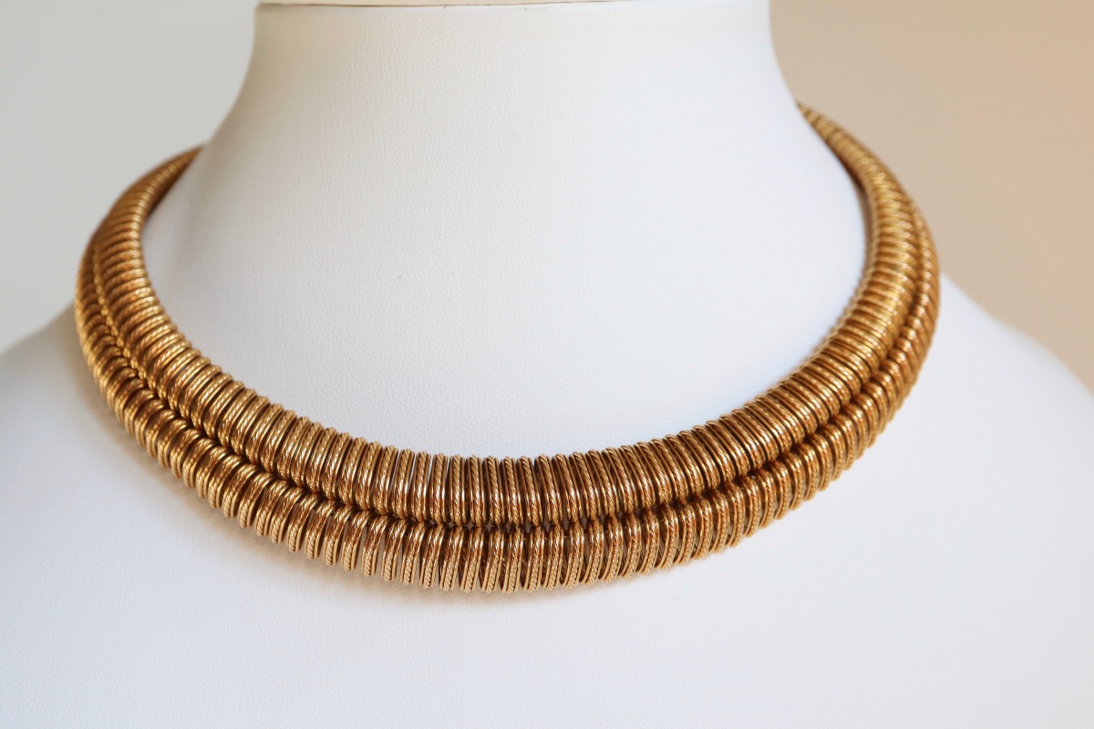 MARCHAK Collier ras de cou en or jaune 18 carat Georges Lenfant-photo-4