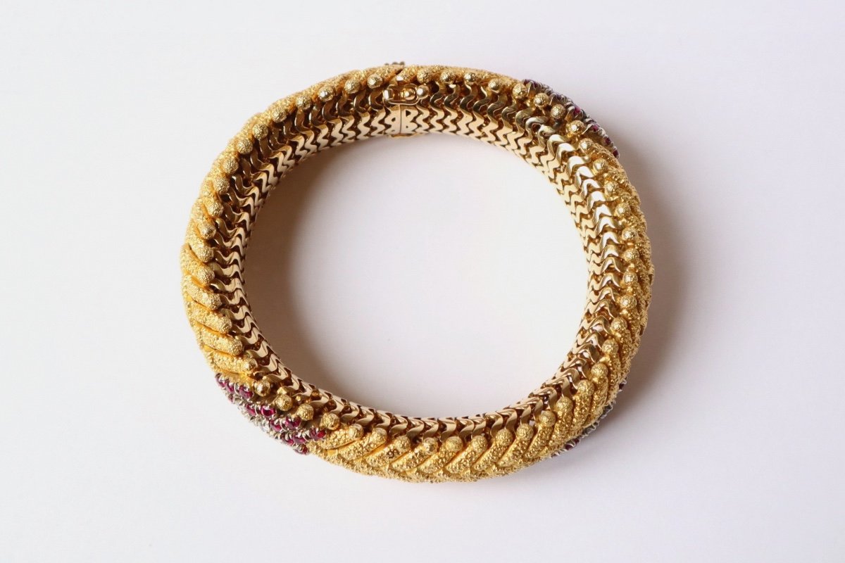 Bracelet Circa 1960 In 18 Carat Yellow Gold Satin Hammered And Ruby-photo-1