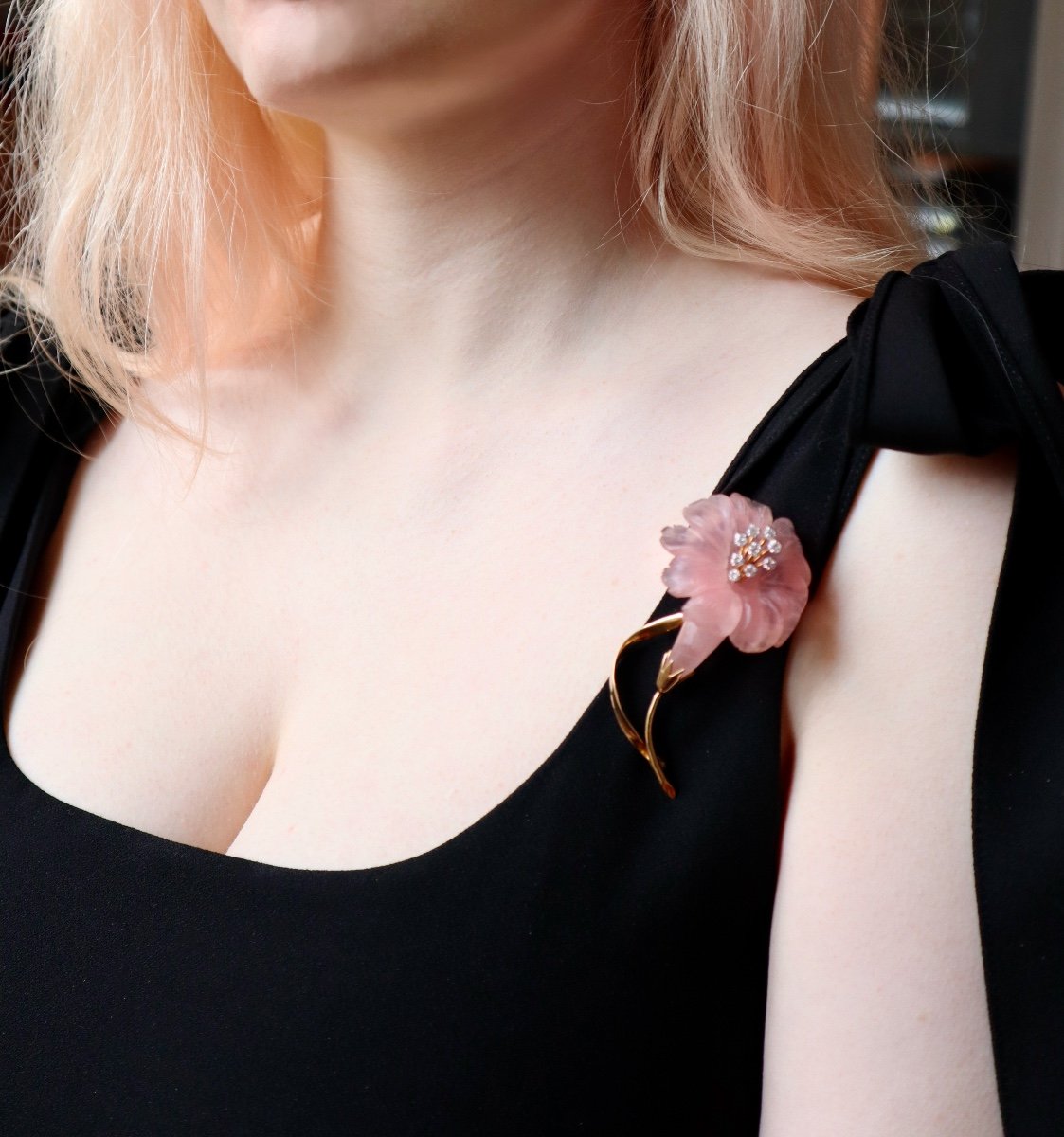Betettini Liseron Brooch In Rose Quartz, Diamonds And 18 Kt Yellow Gold-photo-4