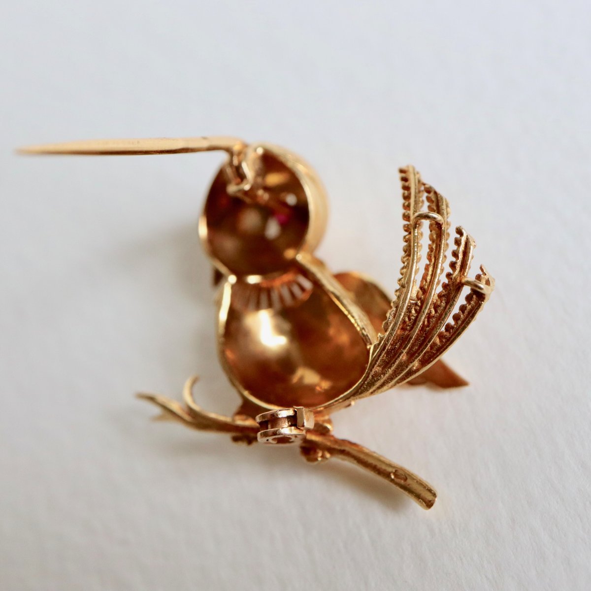 Mellerio Bird Brooch In 18 Kt Yellow Gold And Ruby-photo-2