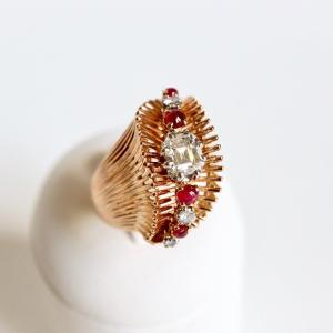1950 Ring In 18 Kt Yellow Gold Rubies And Diamonds