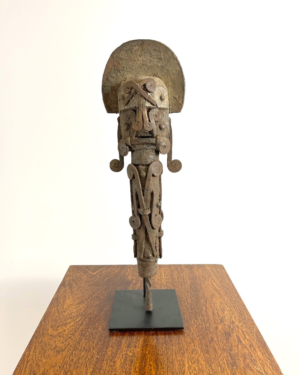 Fétiche « Ofo » en bois et fer, Igbo, Nigeria