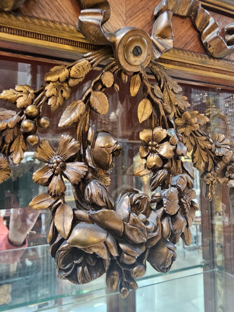 Louis XV-style Display Cabinets-photo-3
