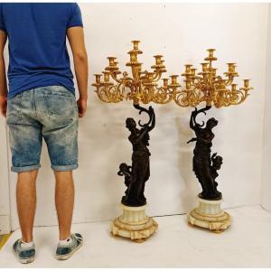 Une Paire De Grands Candelabres 1860-1870