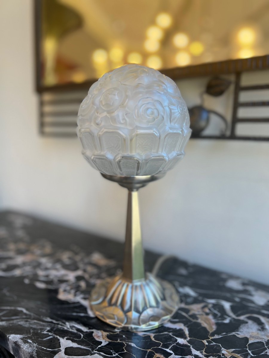 Lampe  Art Déco « Boule » Avec Pied Bronze Et Métal Nickelé ( France )   ( Art Deco 1930 ) -photo-7