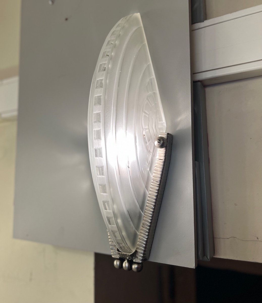 Extremely Rare Unique Art Deco “pirogue” Wall Lamp Signed Sabino 4830 (art Deco Wall Lamps 1930)-photo-2