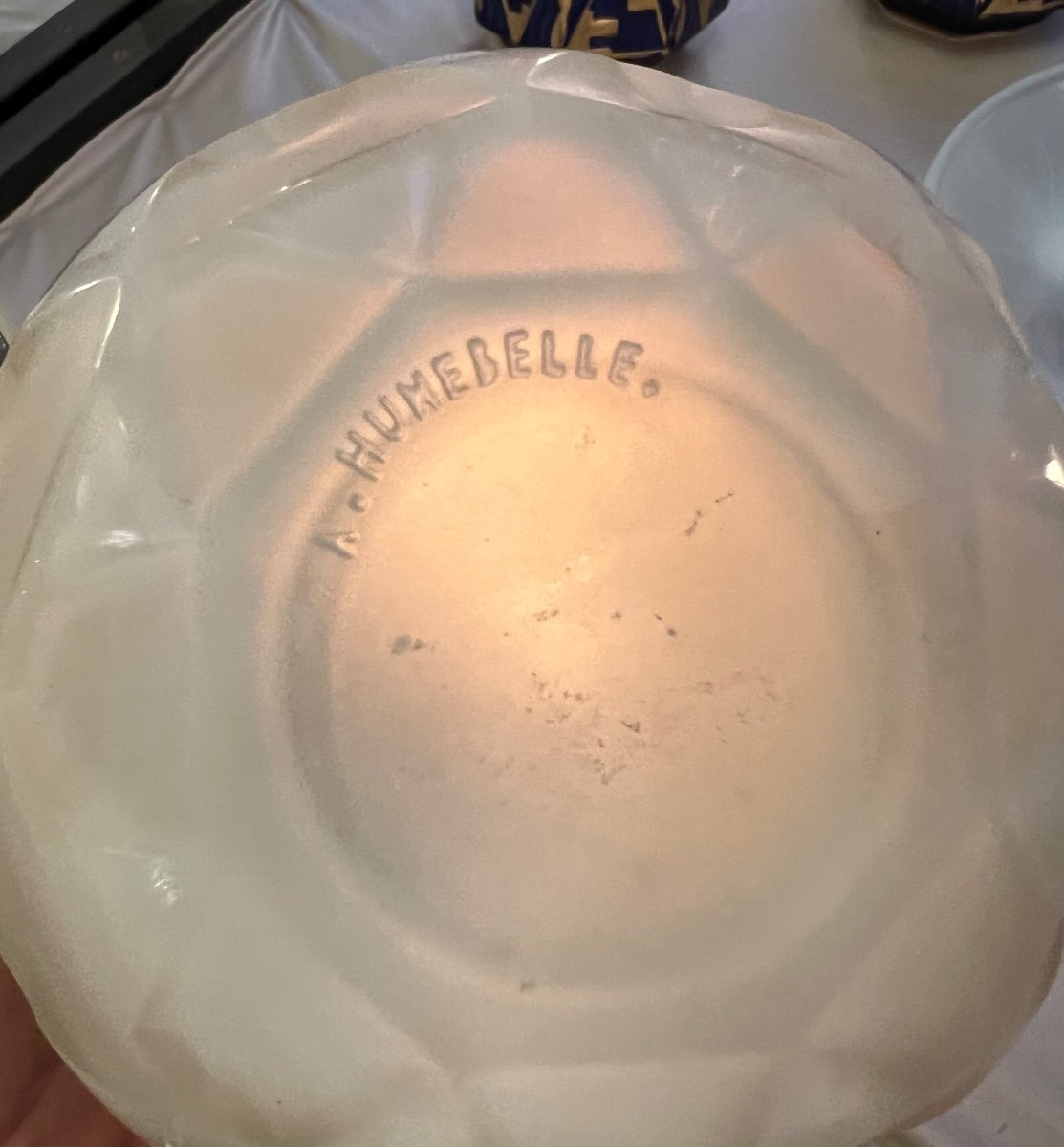 Art Deco Opalescent “ball” Vase André Hunebelle “houblon” Model Signed (vases 1930)-photo-2