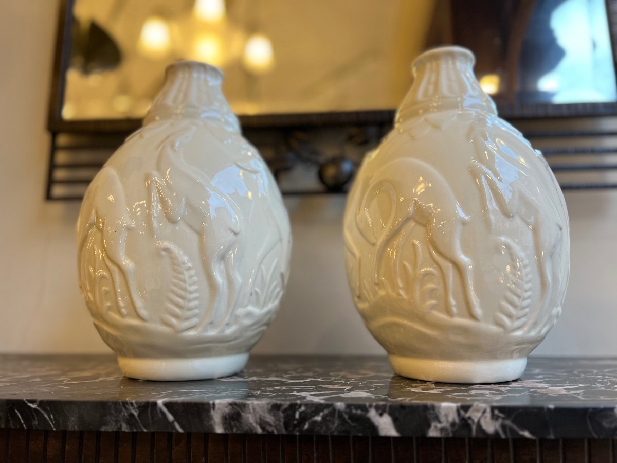 Pair Of Art Deco Boch / Kéramis “aux Biches” Vases Signed And Numbered (vase 1930) -photo-3