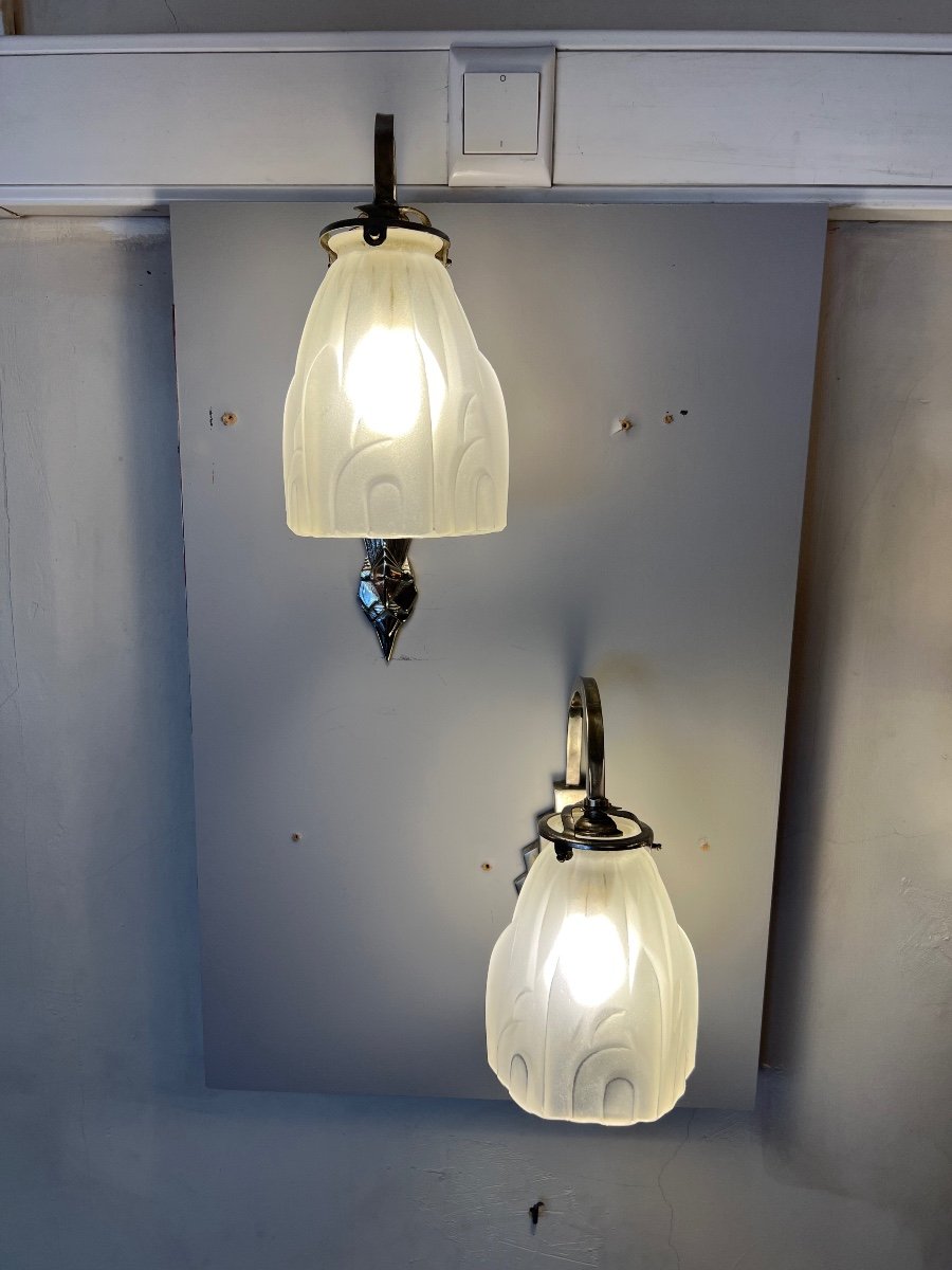 Pair Of Art Deco Degué Wall Lights In Nickel-plated Bronze And Pressed Glass (art Deco Wall Lamp 1930) -photo-3