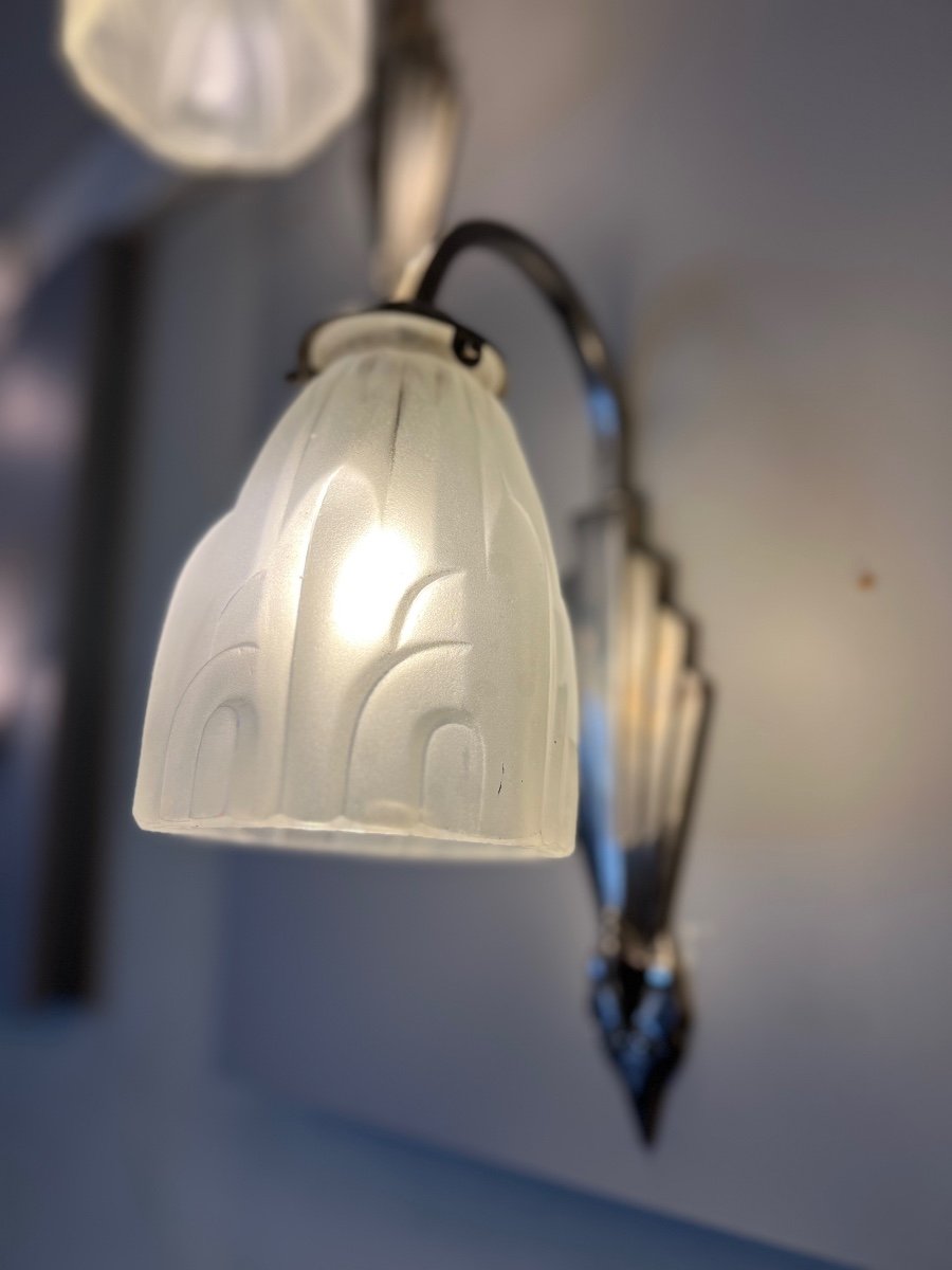 Pair Of Art Deco Degué Wall Lights In Nickel-plated Bronze And Pressed Glass (art Deco Wall Lamp 1930) -photo-3
