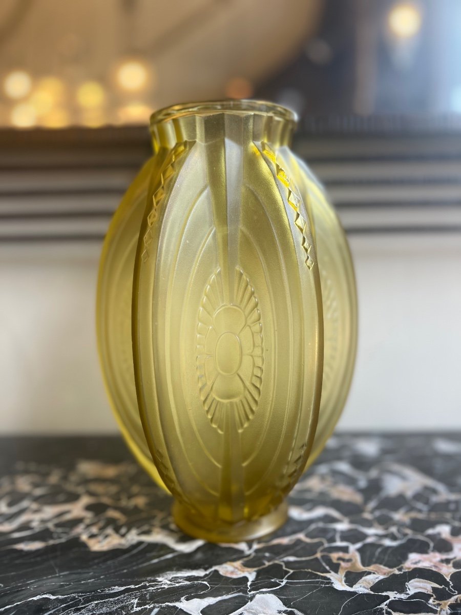 Large Art Deco Vase Sabino Model “pirogues” Signed {sabino Paris} (art Deco Vases 1930) -photo-4