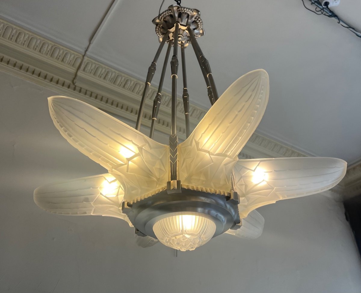 Splendid Art Deco Val Saint Lambert “star” Chandelier With 6 Arms (art Deco Chandeliers 1930) -photo-3