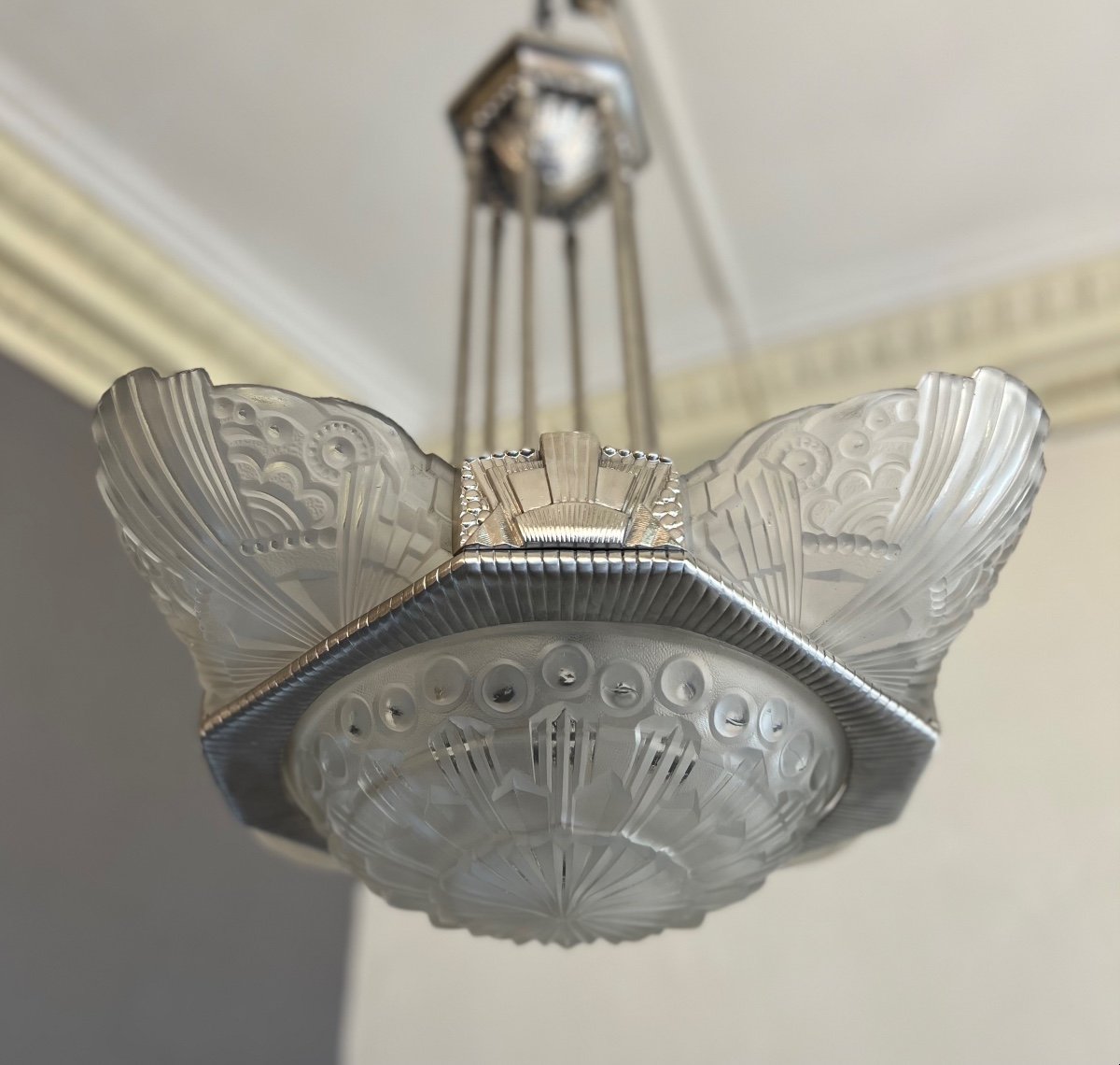 Magnificent Art Deco Georges Leleu Chandelier With 4 Cups And A Basin (art Deco Chandelier 1930) -photo-7