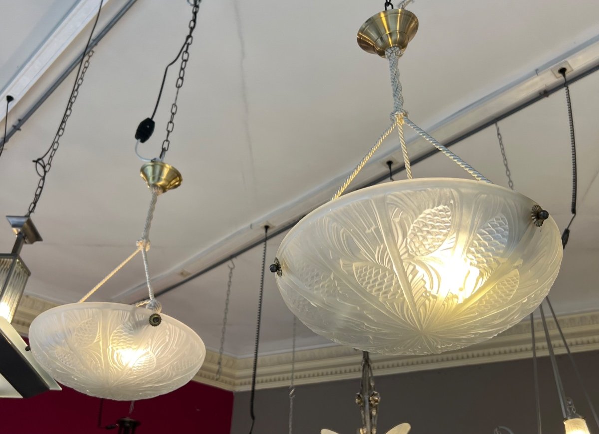 Pair Of Art Deco “pine Cone” Pendant Lights Signed Danyl And Numbered Art Deco 1930-photo-2