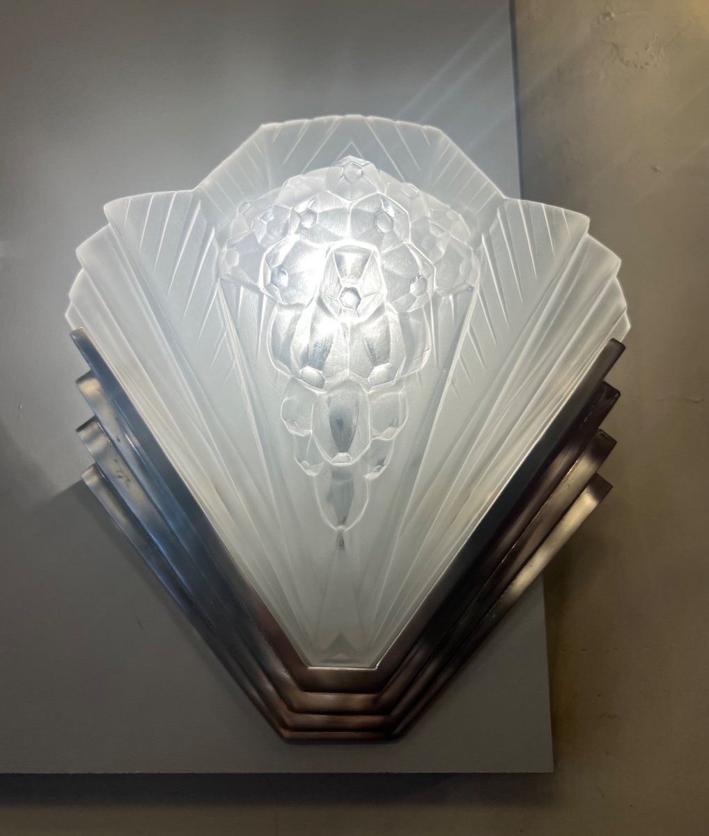 Art Deco Wall Lamp (alone) Signed Petitot France / Nickel-plated Bronze { Wall Lamps 1930 } -photo-2