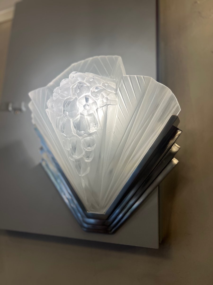 Art Deco Wall Lamp (alone) Signed Petitot France / Nickel-plated Bronze { Wall Lamps 1930 } -photo-3