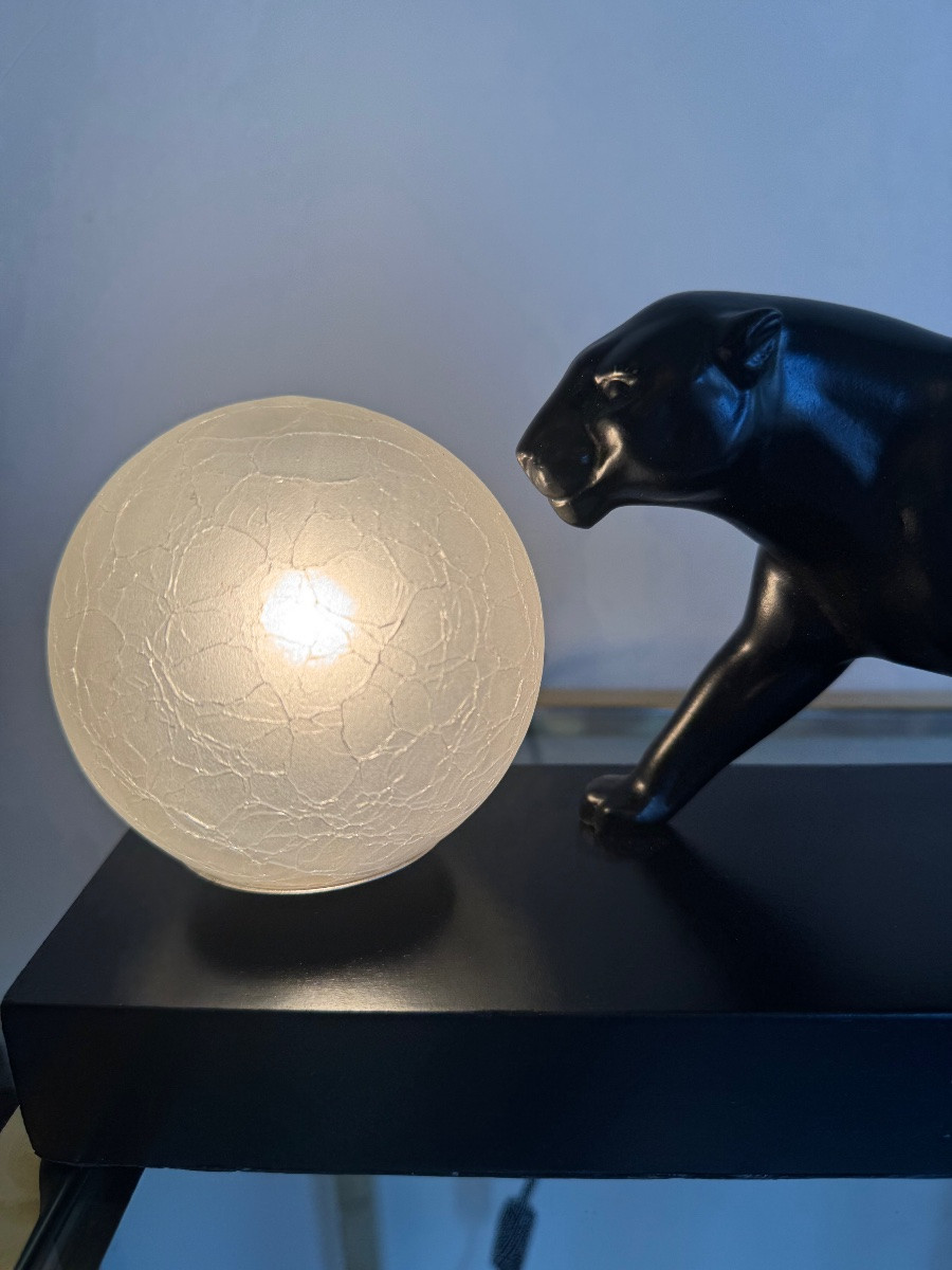 Art Deco Lamp / Spelter “panther On The March” With Black Patina (art Deco Lamps 1930) -photo-3
