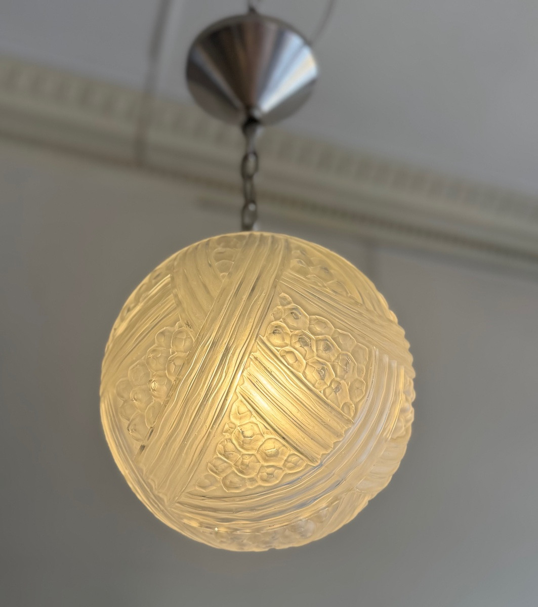 Suspension / Plafonnier Art Déco Hettier & Vincent «  Boule aux Turbans »  lustre art deco 1930-photo-2