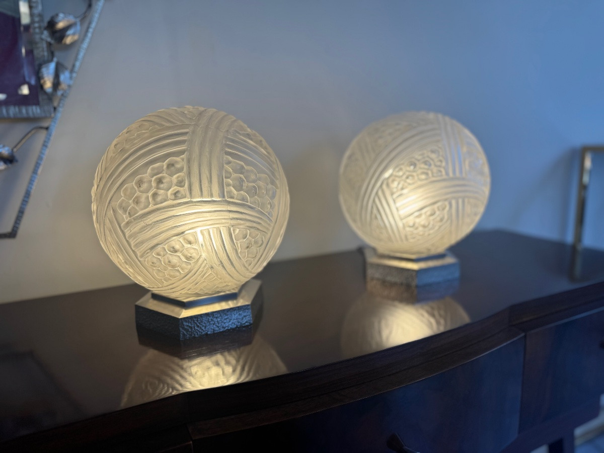 Importante Paire de Lampes Hettier & Vincent «  Boule Turbans » bronze ( lampe art deco 1930 ) -photo-3