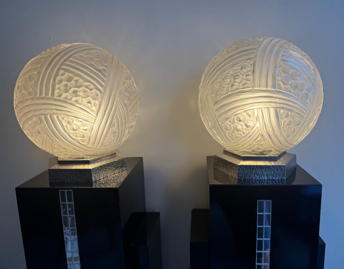Importante Paire de Lampes Hettier & Vincent «  Boule Turbans » bronze ( lampe art deco 1930 ) 