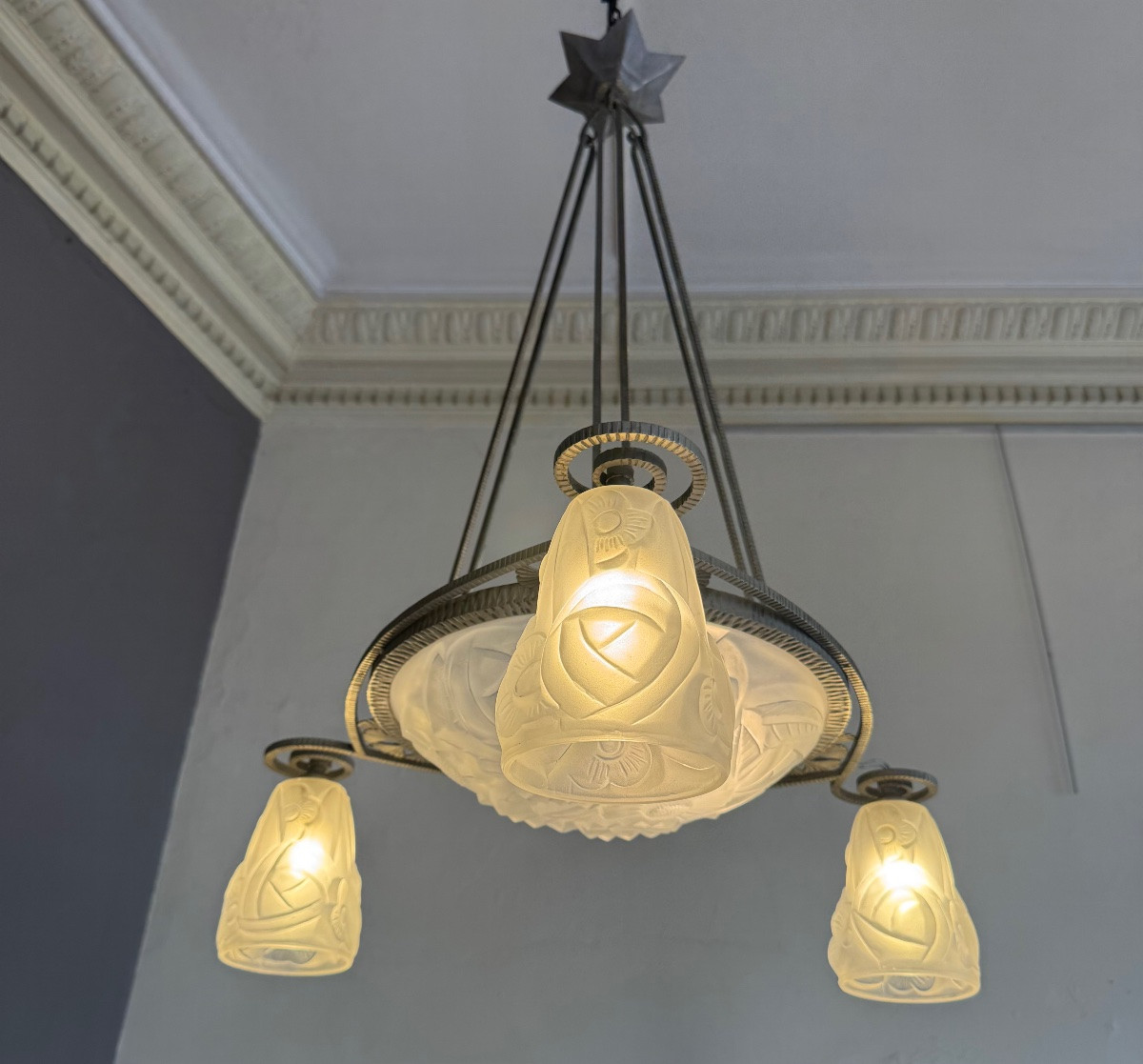 Lustre Art Déco  « Ginkgo Biloba » signé Degué / vasque et tulipes ( lustres art deco 1930 )-photo-3