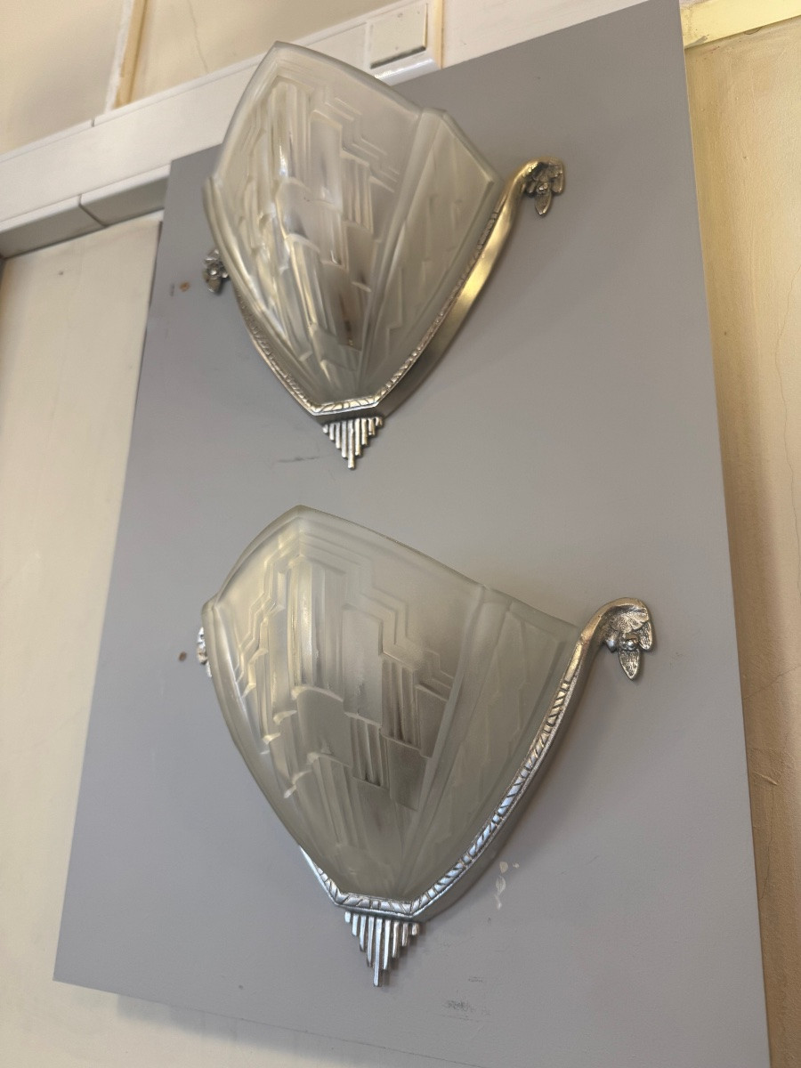 Pair Of Art Deco Wall Lights Signed Noverdy France / Pressed Glass And Bronze (art Deco 1930) -photo-4