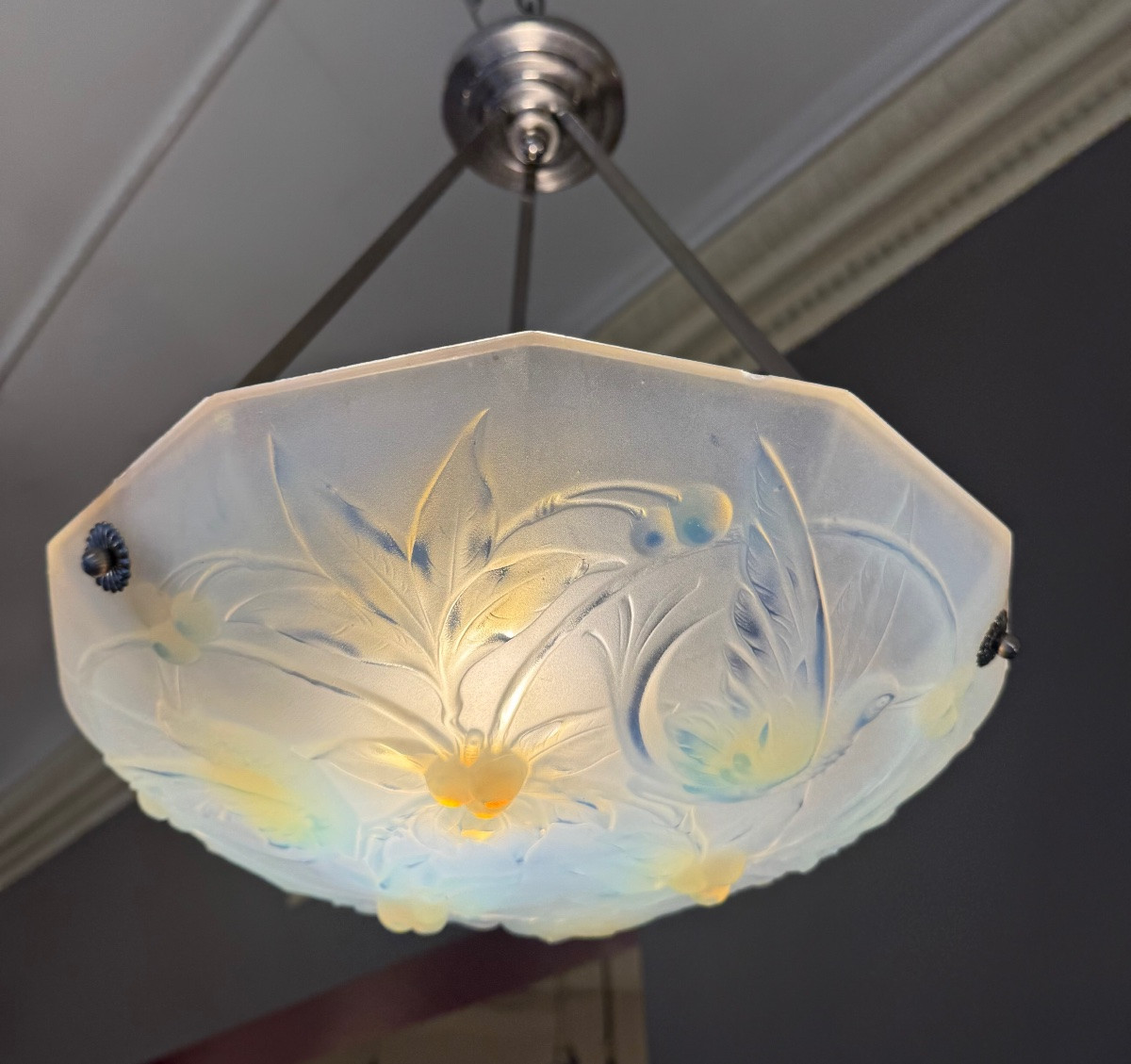 Suspension / Plafonnier Art Déco Verlys en Verre opalescent  ( lustre art deco 1930 ) -photo-4