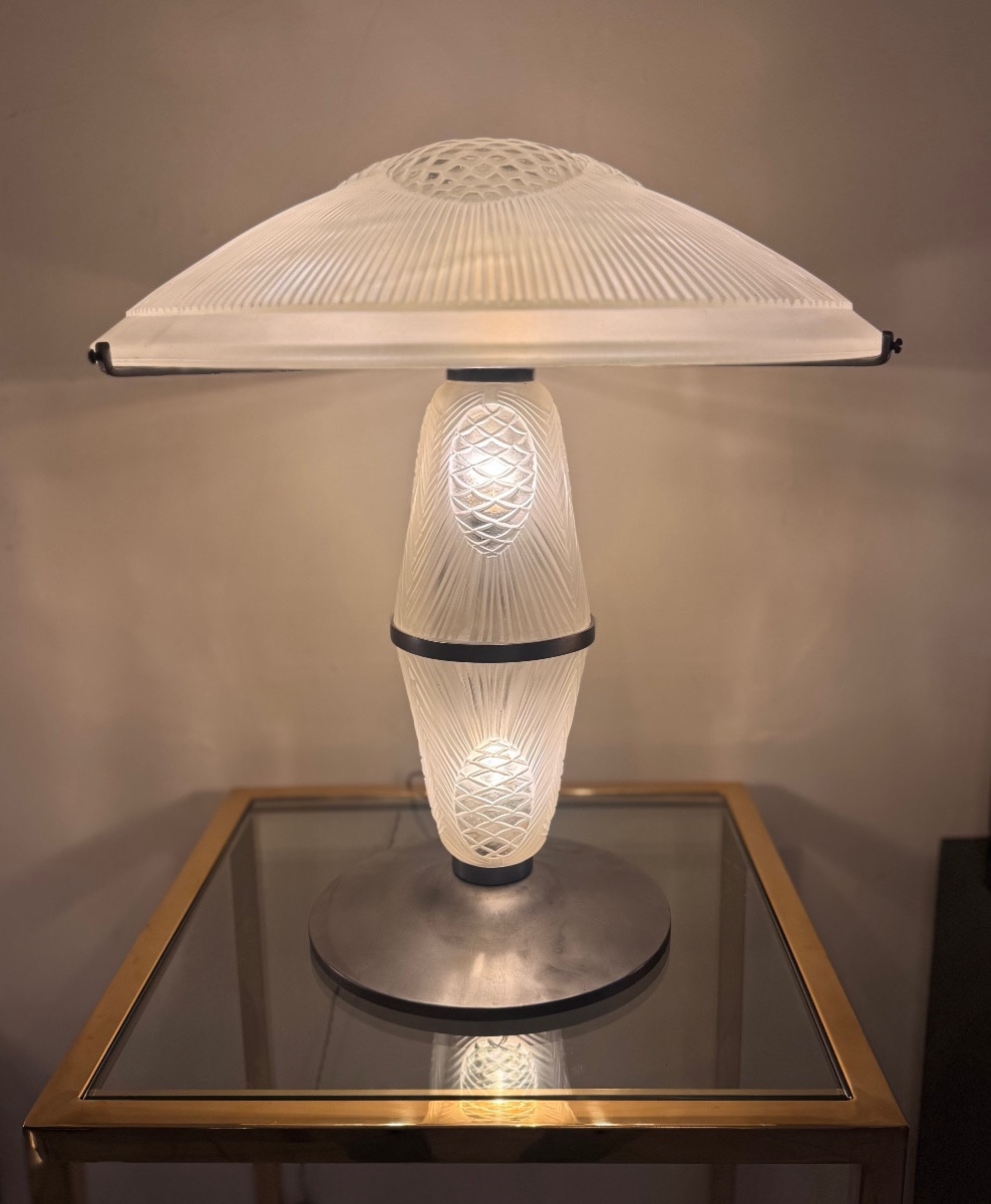 Exceptional Art Deco Lamp By Jean Noverdy "aux Pommes De Pin" (with Illuminated Stem) (art Deco 1930) 