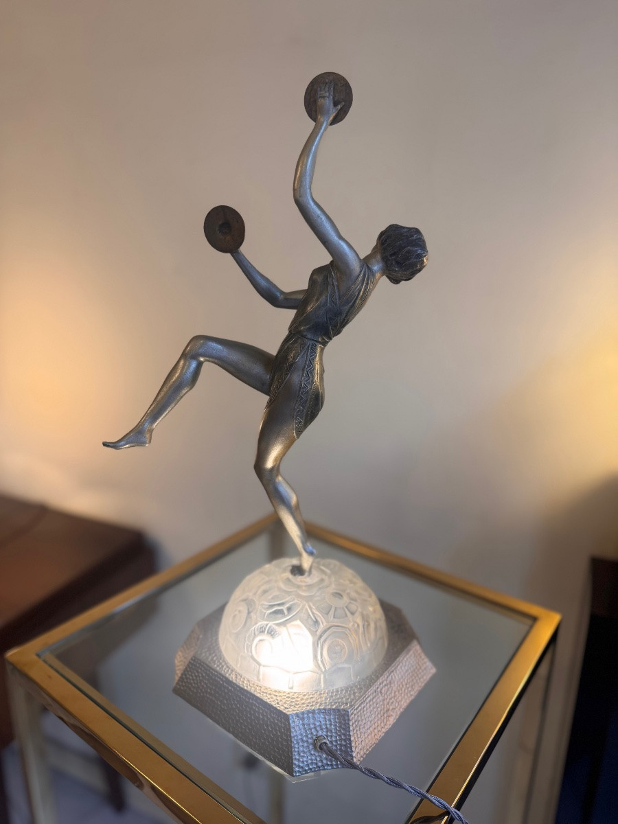 Extraordinaire Lampe Art Déco Émile Grégoire « Danseuse aux cymbales » Signée ( art deco 1930 -photo-5