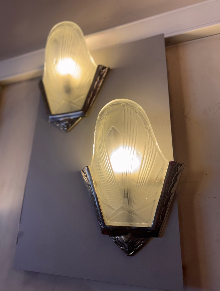 Pair Of Art Deco Wall Sconces, Verreries Des Hanots, "coquille" Model (five Available, 1930) -photo-4