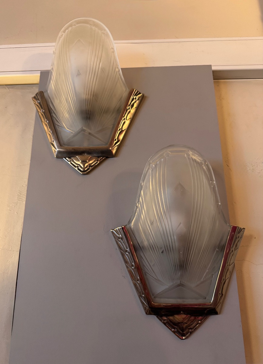 Pair Of Art Deco Wall Sconces, Verreries Des Hanots, "coquille" Model (five Available, 1930) -photo-4
