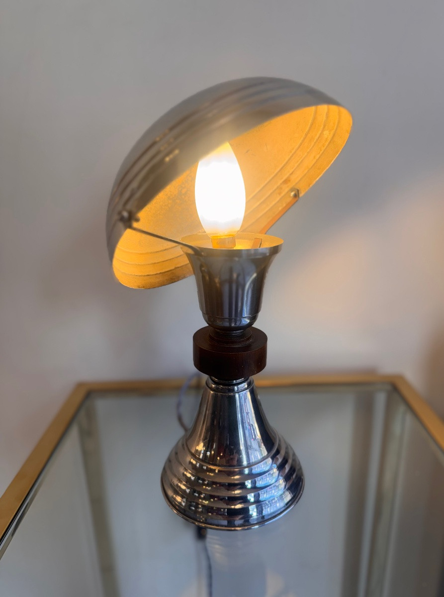 Lampe Art Déco Moderniste à réflecteur pivotant en métal chromé avec bague en Acajou  ( 1930 ) -photo-3