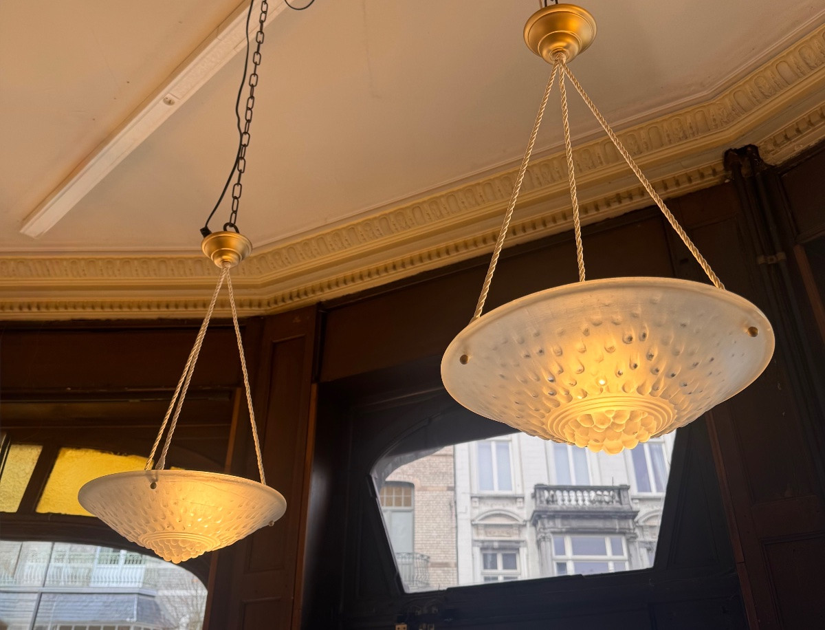 Paire de Suspensions / Plafonniers Art Déco  Modèle «  Gouttes » Signées Müller Frères ( 1930 )-photo-3