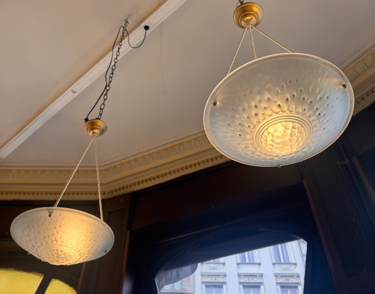 Paire de Suspensions / Plafonniers Art Déco  Modèle «  Gouttes » Signées Müller Frères ( 1930 )-photo-4