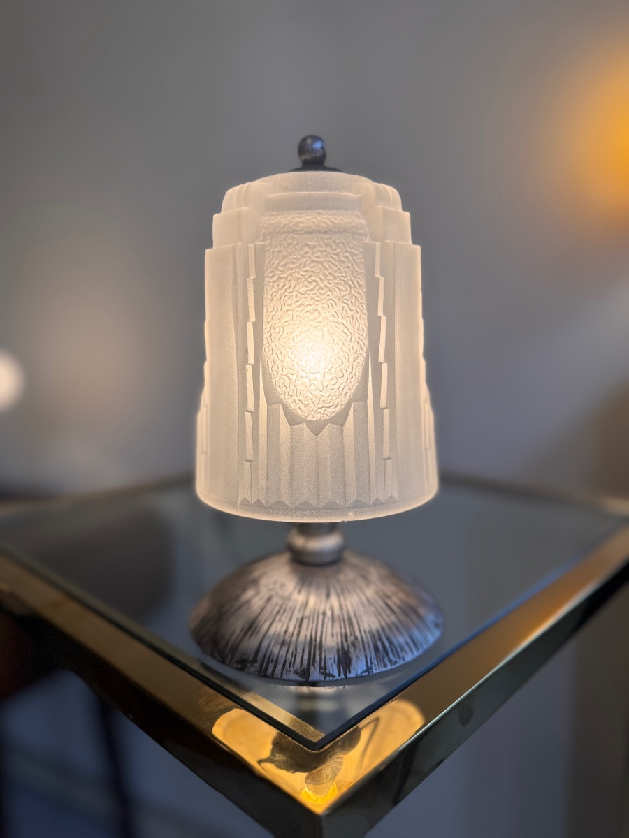 Art Deco Table Lamp / Nightlight * Skyscraper * Signed Müller Frères ( Art Deco Lamps 1930 )