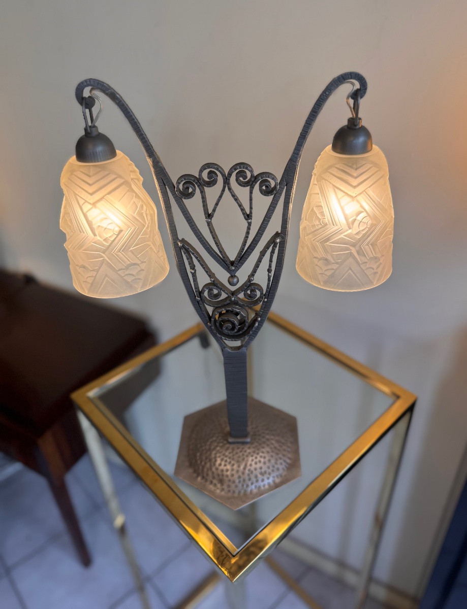 Proantic: Important Art Deco Double Tulip Lamp Signed Charles Schneide