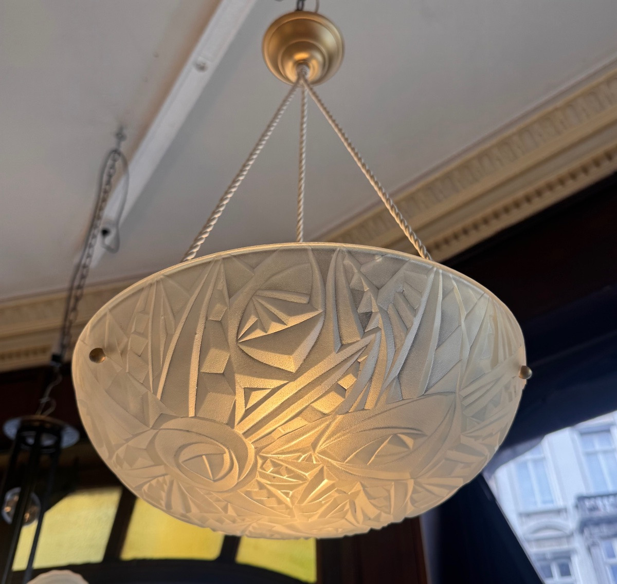 Paire de Suspensions / Plafonniers Vasques Art Déco Degué à cordelières ( lustre deco 1930 ) -photo-2