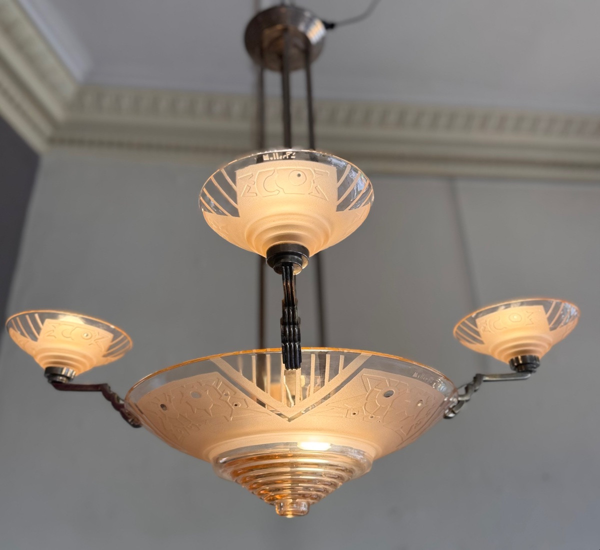 Art Deco Chandelier In Salmon Sandblasted And Transparent Polished Glass Signed Müller Frères ( Deco 1930 )-photo-3