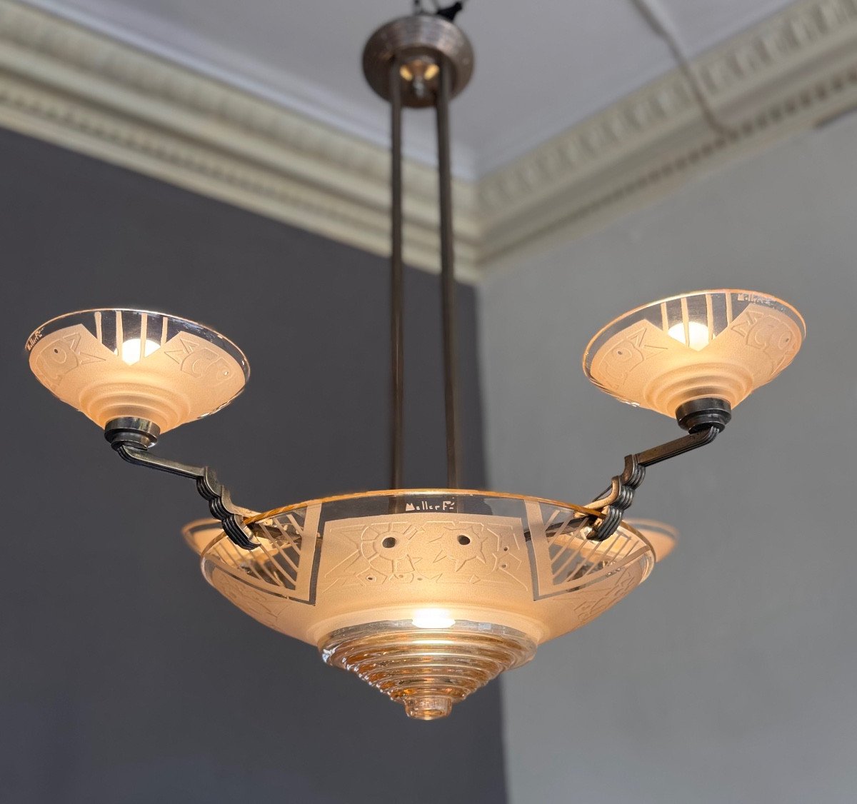 Art Deco Chandelier In Salmon Sandblasted And Transparent Polished Glass Signed Müller Frères ( Deco 1930 )-photo-2