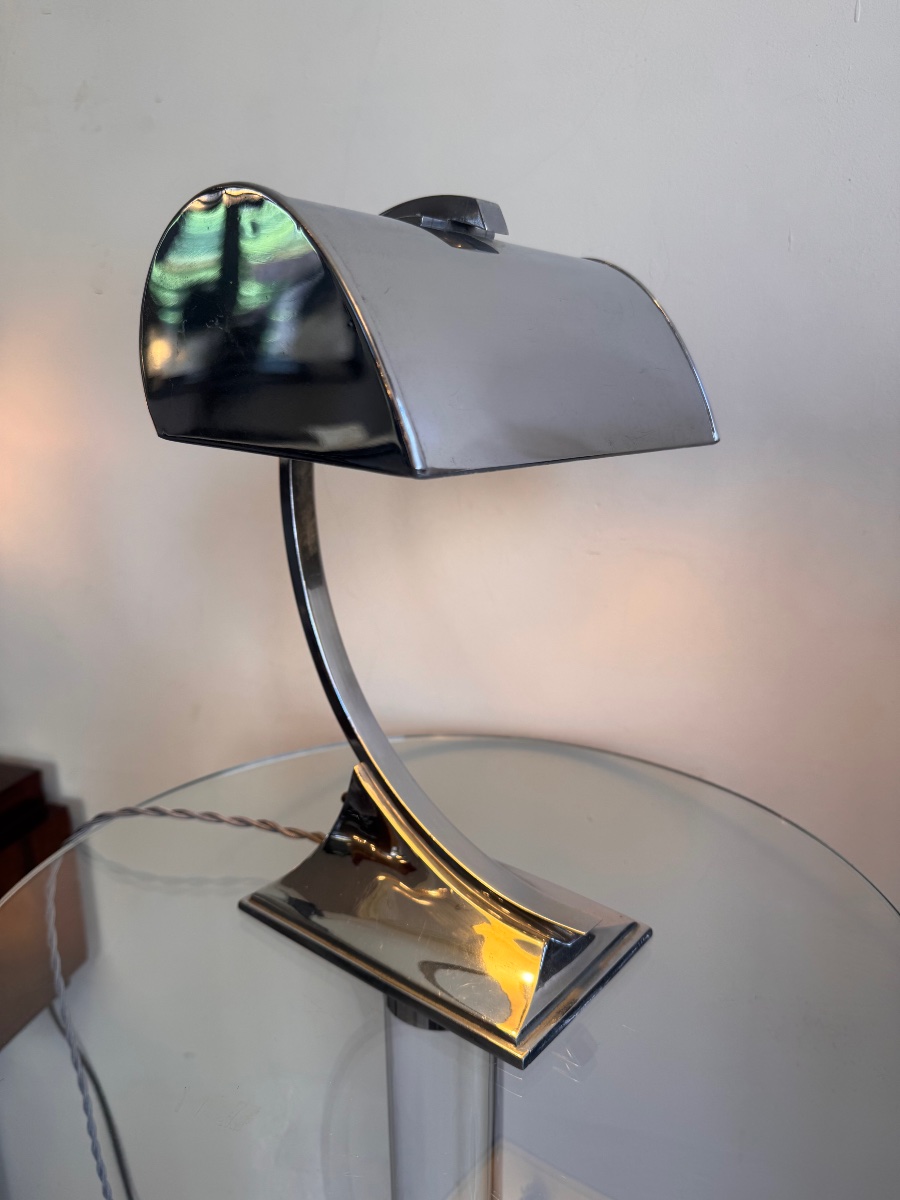 Lampe de bureau Art Déco Moderniste en métal chromé et pied courbé ( lampes art deco 1930 ) 40 