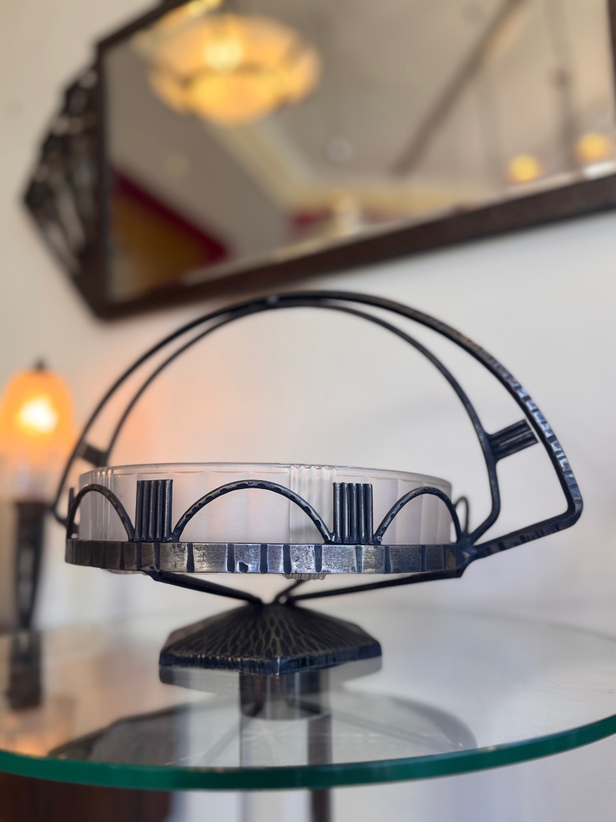Centre de Table / Vide-poches / Corbeille Art Déco en verre pressé et fer forgé ( deco 1930 ) -photo-3
