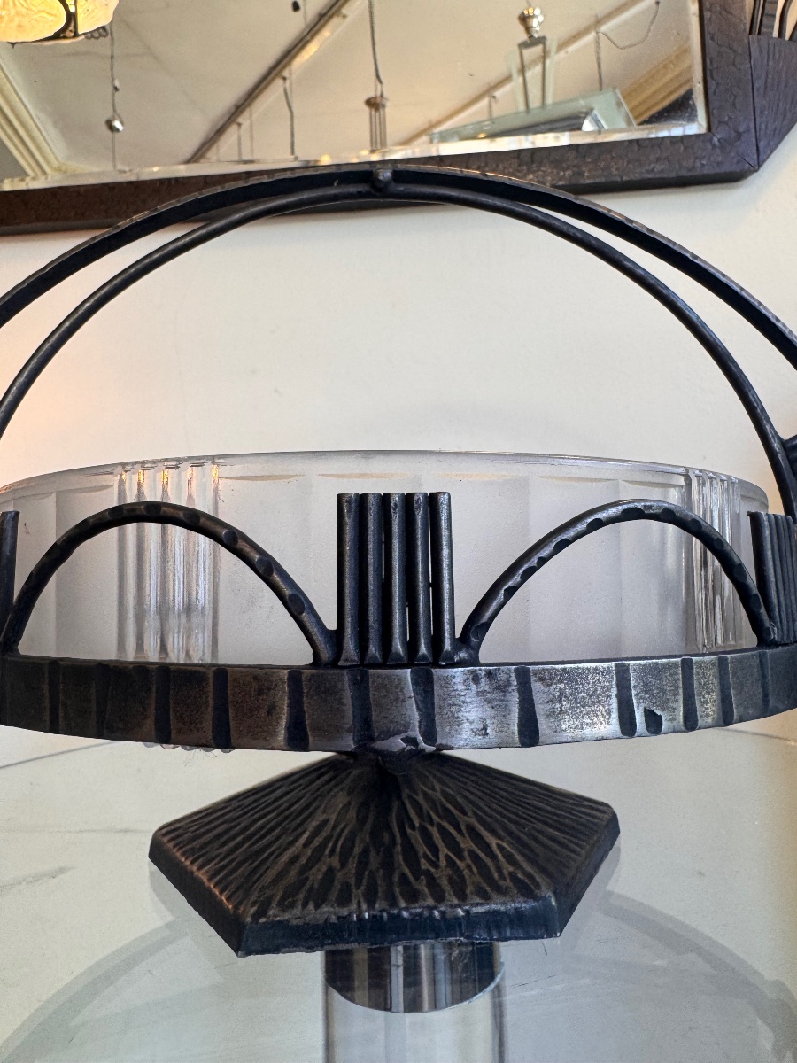 Centre de Table / Vide-poches / Corbeille Art Déco en verre pressé et fer forgé ( deco 1930 ) -photo-3