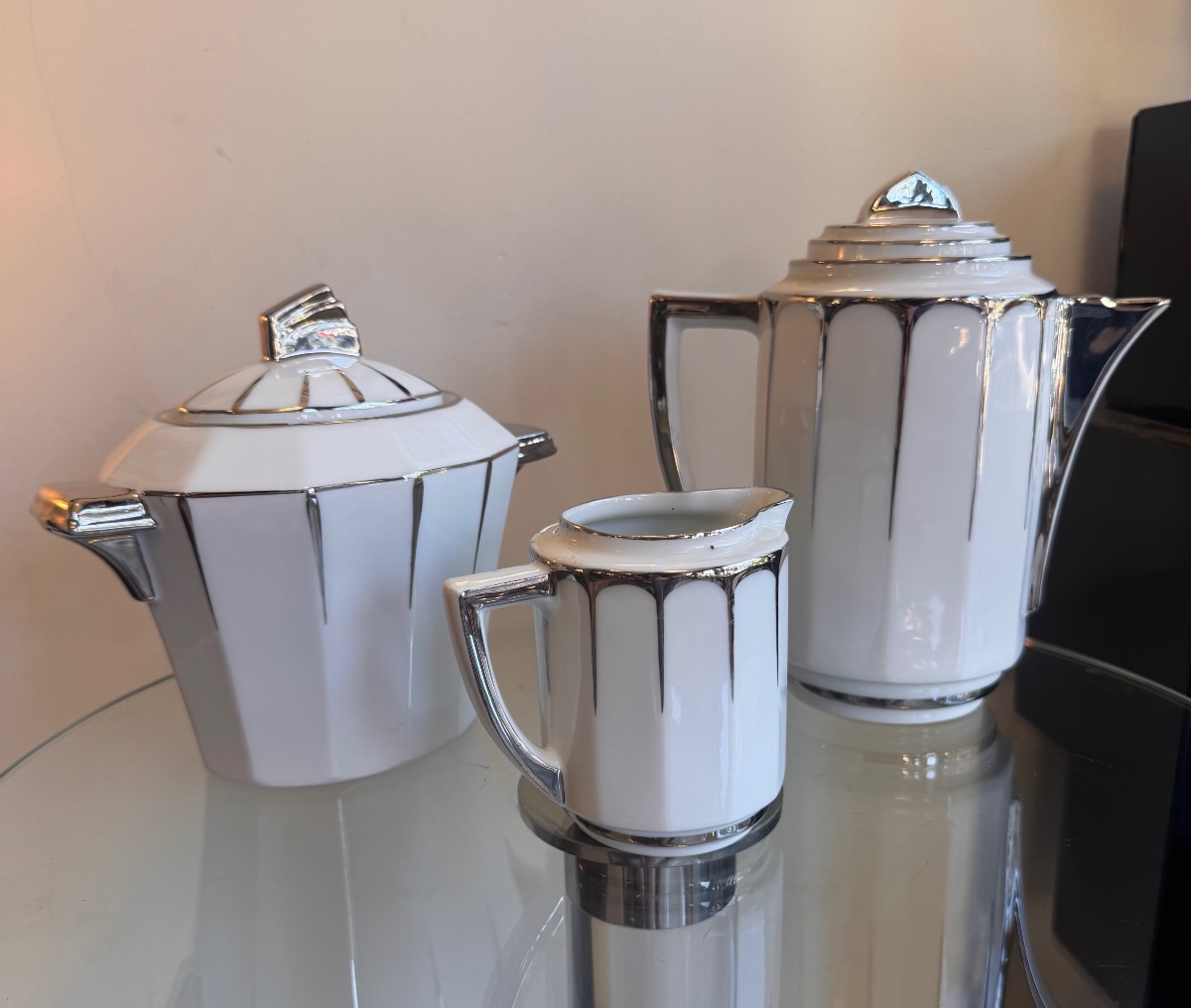 Art Deco "skyscraper" Tea And Coffee Set In Limoges Porcelain {cache} (1930s) -photo-7