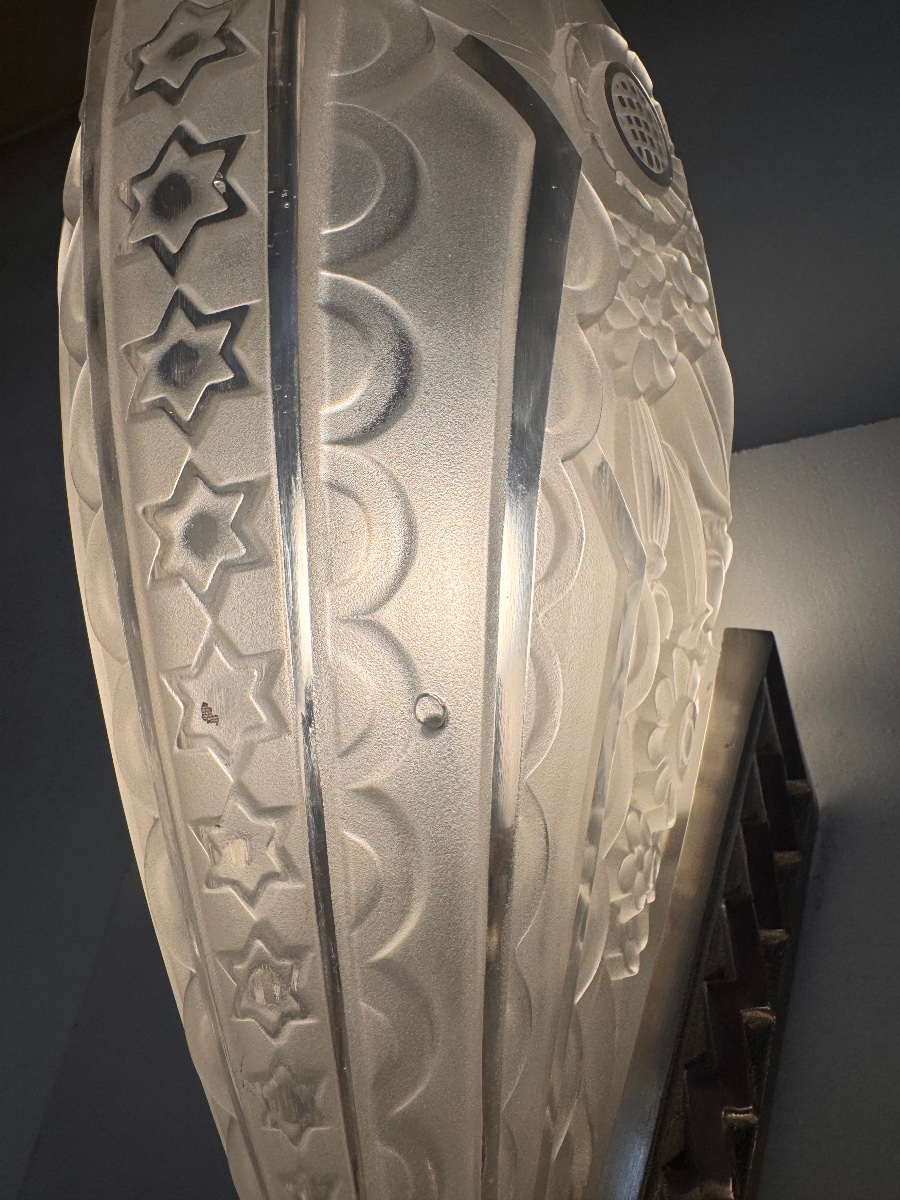Pair Of Art Deco Wall Sconces Signed Donna Paris / Pressed Glass And Nickel-plated Bronze (art Deco, 1930) -photo-3