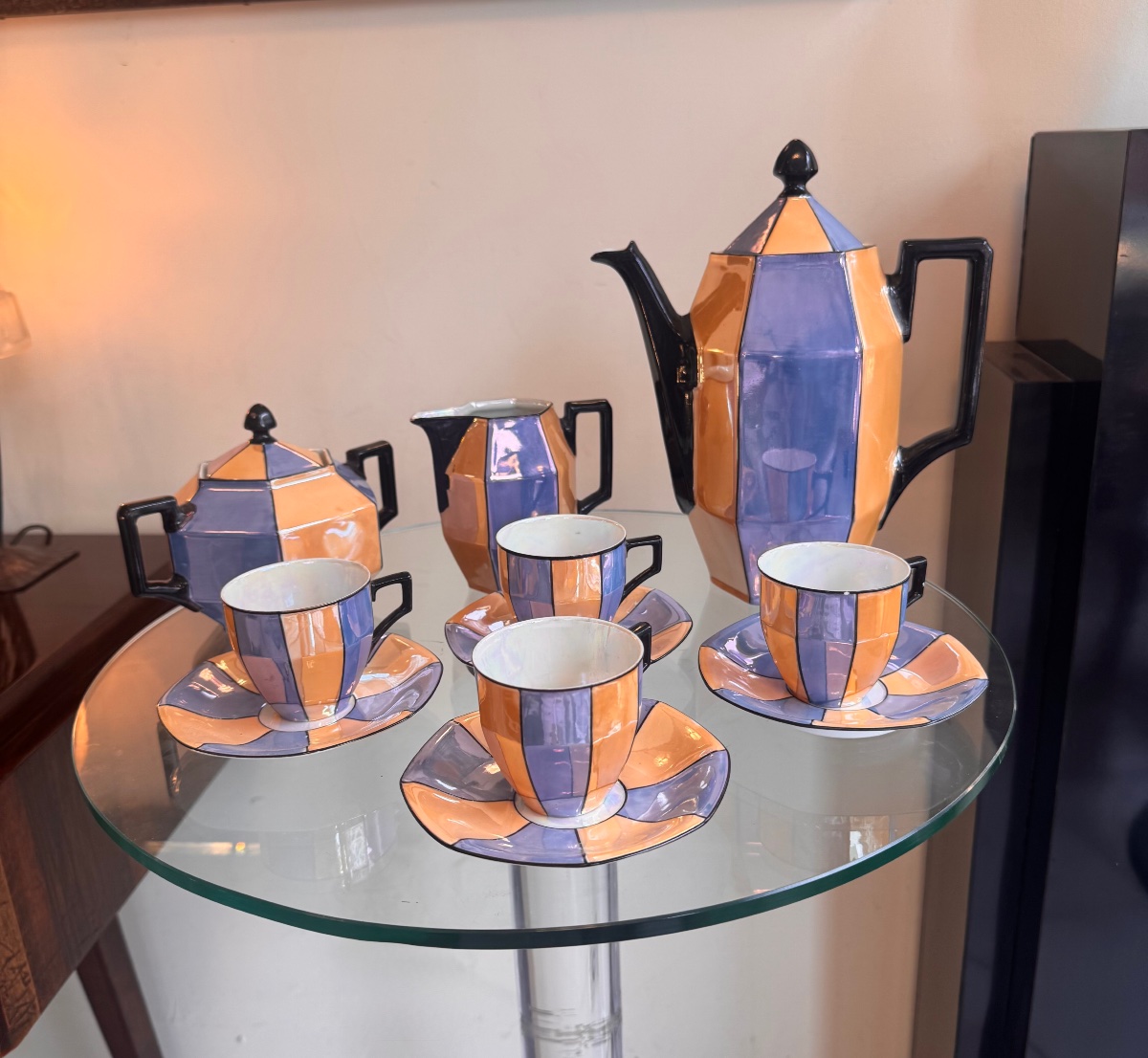 Service à Café / Thé Art Déco Signé «  Union K » en porcelaine irisée à formes géométriques 